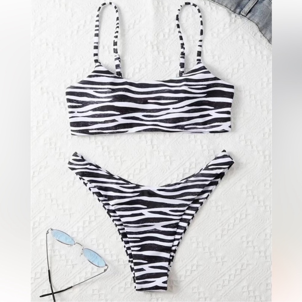 2 Piece High Waist Zebra Stripes bikini